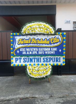 Papan Bunga Duka di Pancuran Pinang